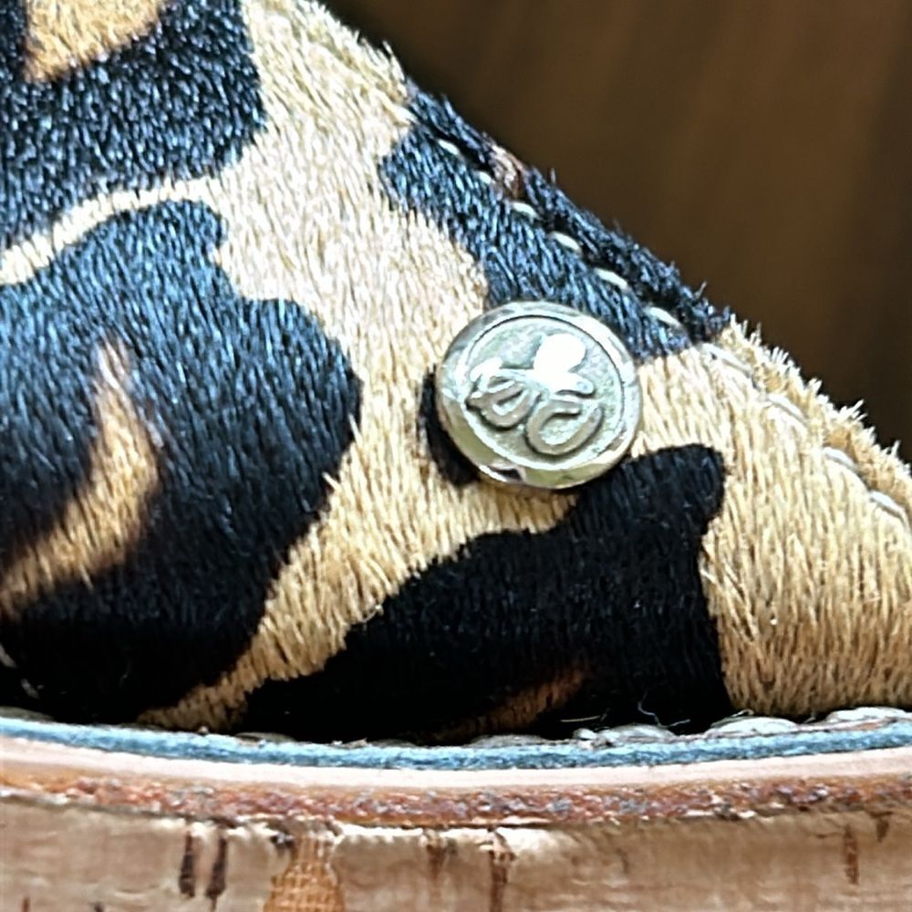 Sam Edelman Leopard Print Slides - Picture 4 of 6